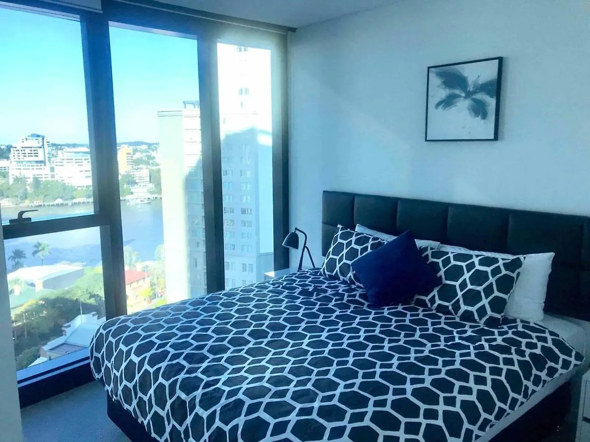 브리즈번 Skytower Escape Sleek 1Br With Breathtaking Views 아파트